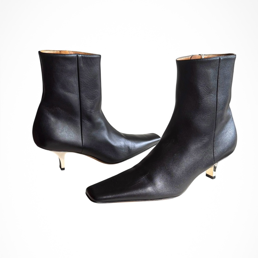 **SOLD** Marni Black Leather Square-Toe Ankle Boots with Kitten Heel Size 39